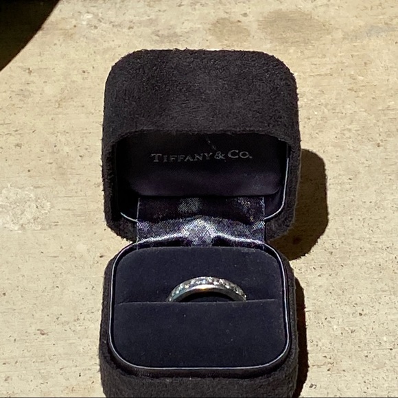 AUTHENTIC TIFFANY & CO 950 PLATINUM & DIAMOND WEDDING BAND - Picture 6 of 11